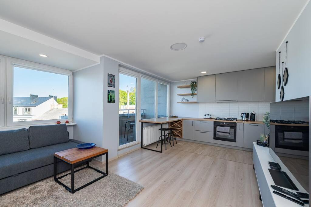Central 2 Bd Apartment By Hostlovers Kaunas Ngoại thất bức ảnh